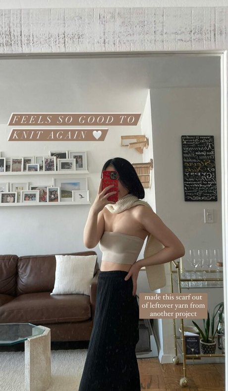 Michaela Zee hd actress pics