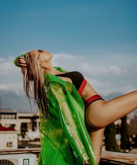 kisa modelka pretty pornstar pics