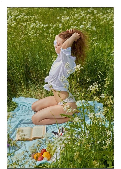 ineedmary nude pornstar images