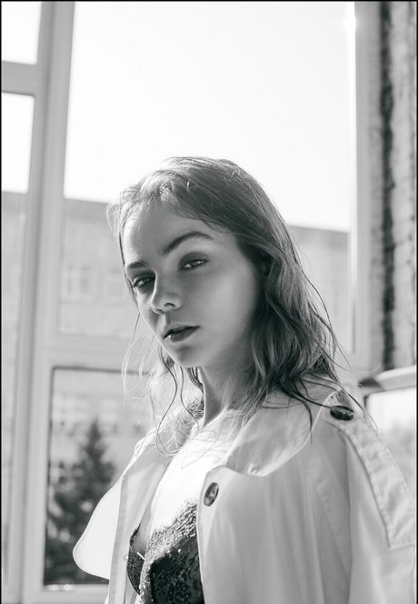 ineedmary model nudes pic