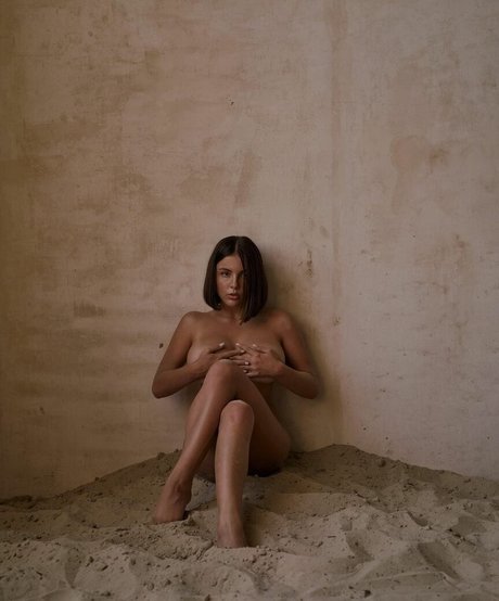 Kazarian Oleksandra free model photo