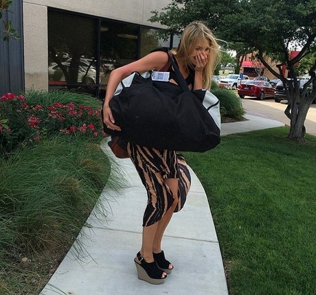 Krystal Gable star nude image