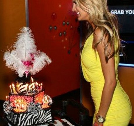 Krystal Gable sex pornstar gallery