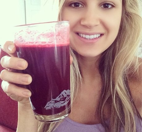 Krystal Gable art model photo