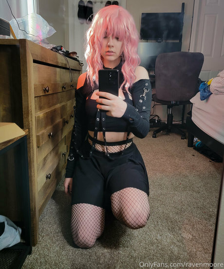 ravenmoore model nudes image