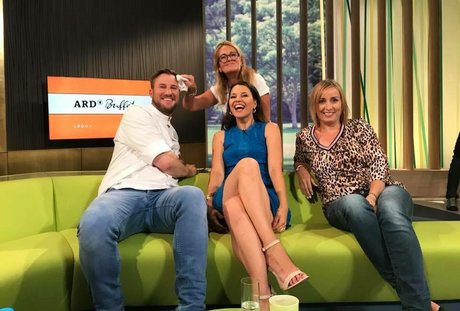 Fatma Mittler Solak star perfect gallery