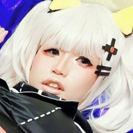 Succuniku star xxx pictures