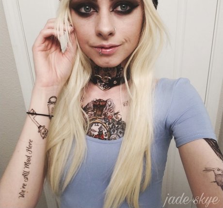 Jade Skye model naked images