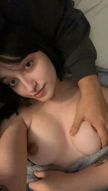 venusbabie pornstar erotic gallery