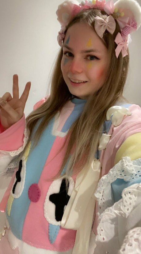 xmaddiemoonx exclusive pornstar images