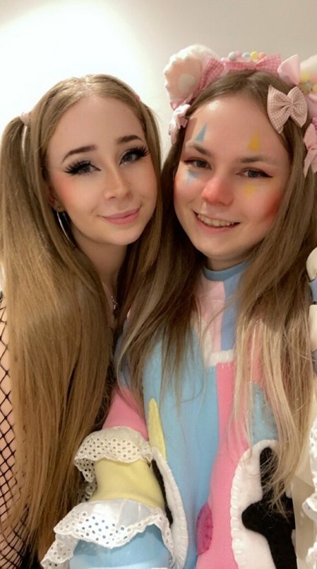 xmaddiemoonx hot model archive