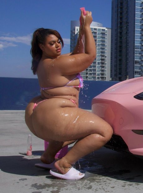 thepeachqueen xxx star image