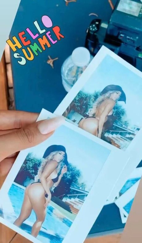 Liane V perfect model image