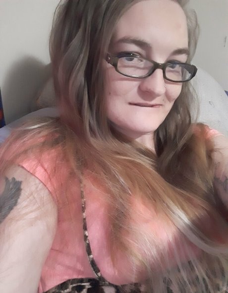 alwaysnaughty32 xxx actress img