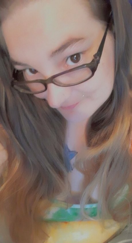 alwaysnaughty32 star high quality picture