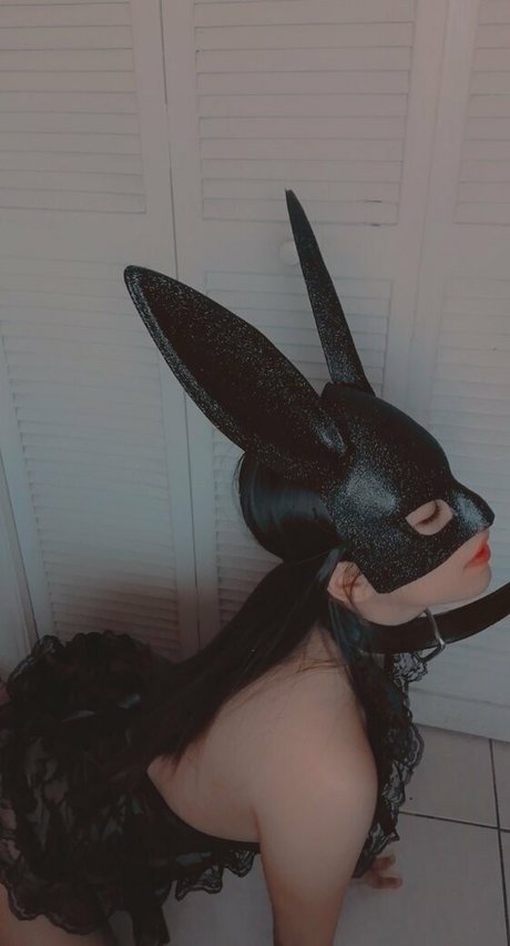 Desiree Bunny model hot pics