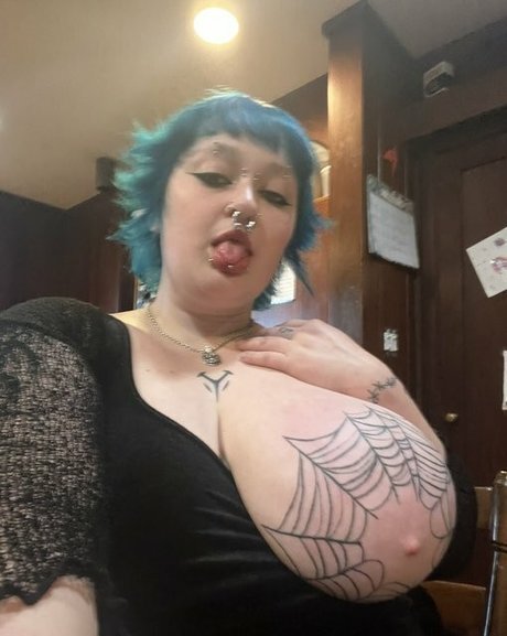 Shawtydyin03 pornstar top picture