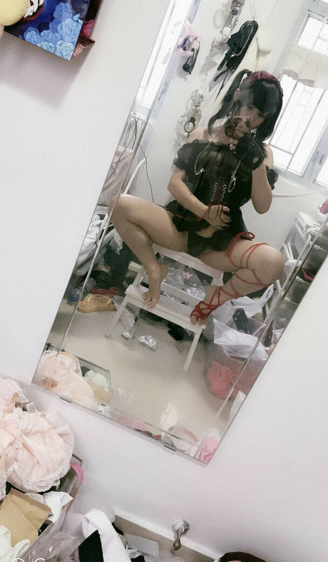 NazoEirian pornstar nudes photos