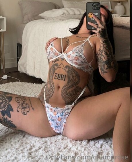 ChampagneRose pornstar hd img