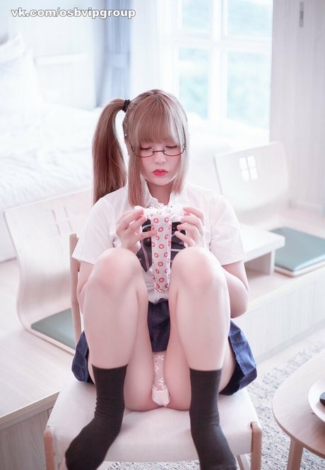 Yuki Miyuki model naked img