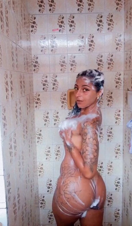 DJ Moana nice pornstar image