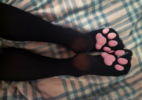 milkycazzie star nudes photos