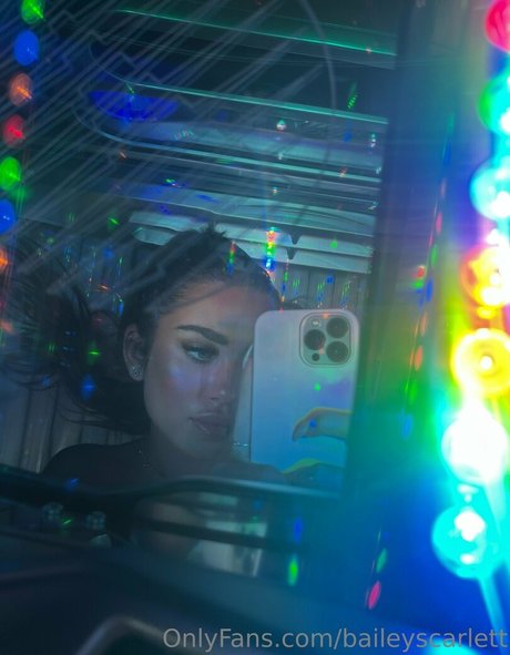 baileyscarlett star top images