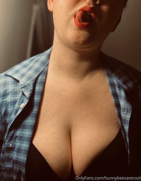 hunnybeesarecool best pornstar photo