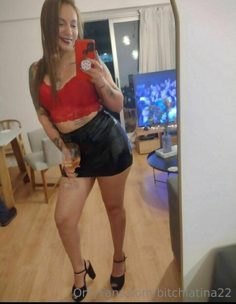 bitchlatina22 star adult photo