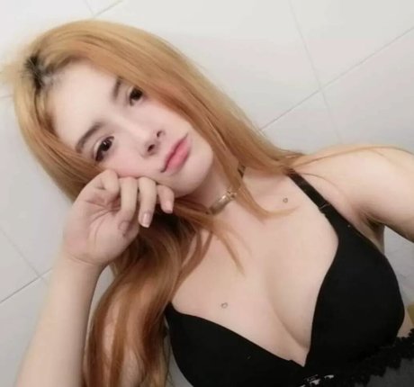 paraliamena star adult galleries