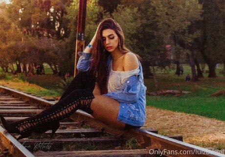 luizadevil porn actress galleries