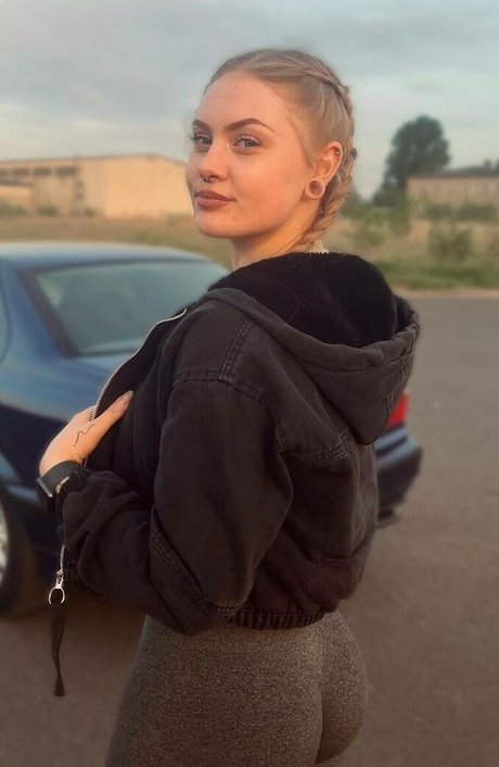 emaazing star hot gallery