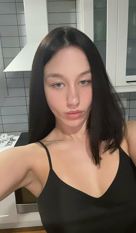 whoisteagan naked model picture