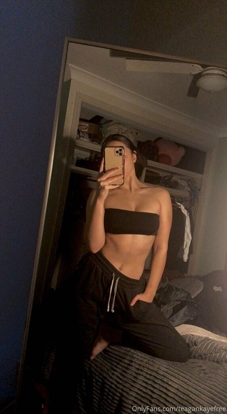 whoisteagan pretty pornstar photos