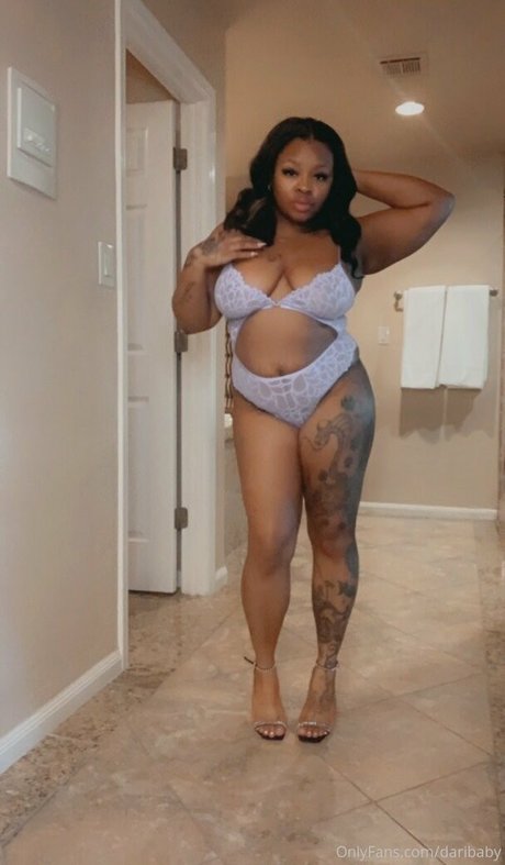 daribaby model nude galleries