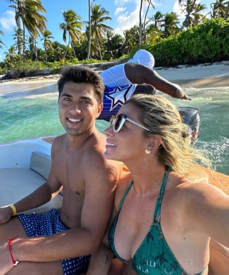 Isabela Pagliari art model img