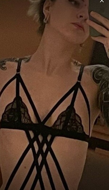 jasixgray pornographic model picture