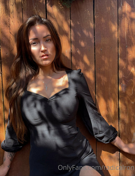 RadicalRon model nudes pictures