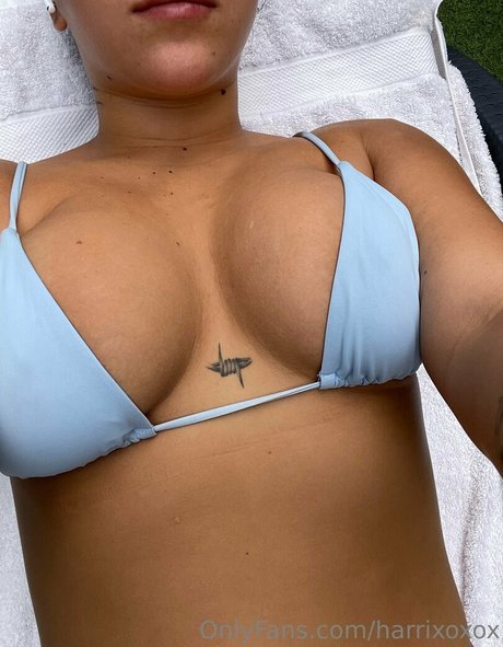 harrixoxox naked star image