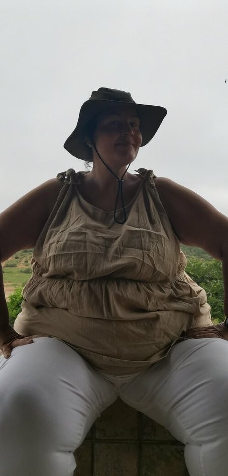 ssbbwlailani erotic model archive