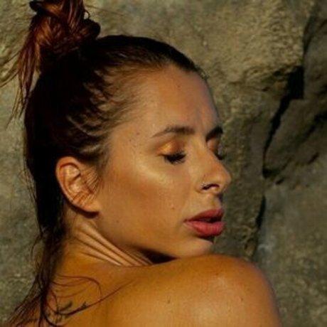 carmenthebabe naked model gallery