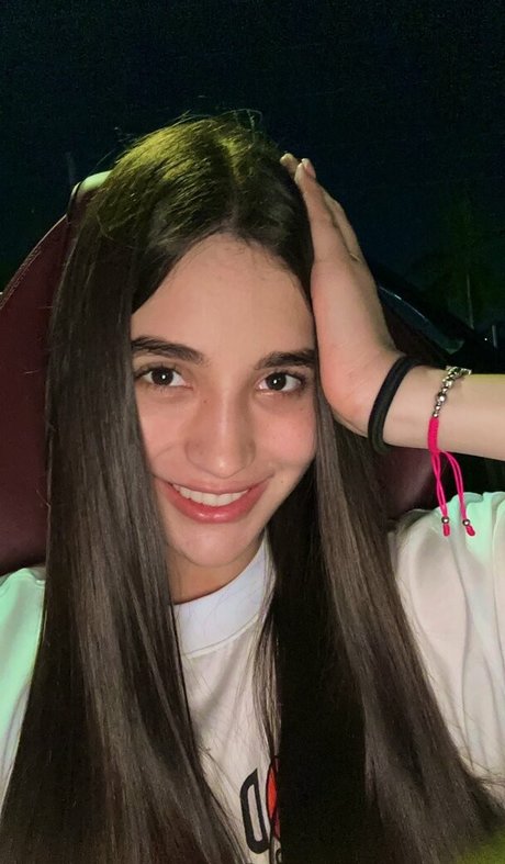 Saray Guzman xxx star picture