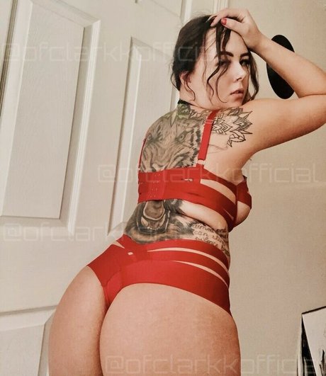 Titstatsnbooty star erotic photo