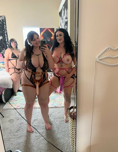 cheyennecc pornographic star photo