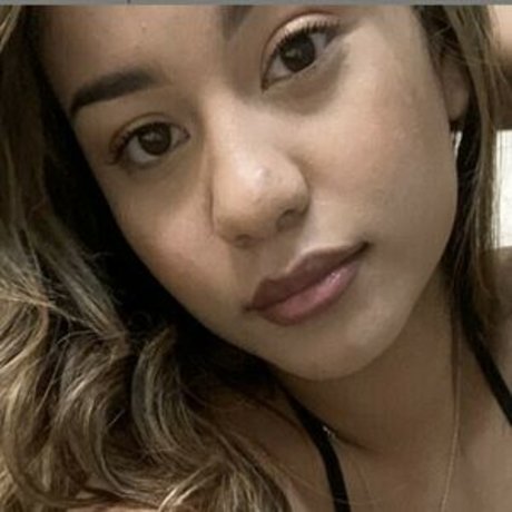 josselinxc c erotic model photo