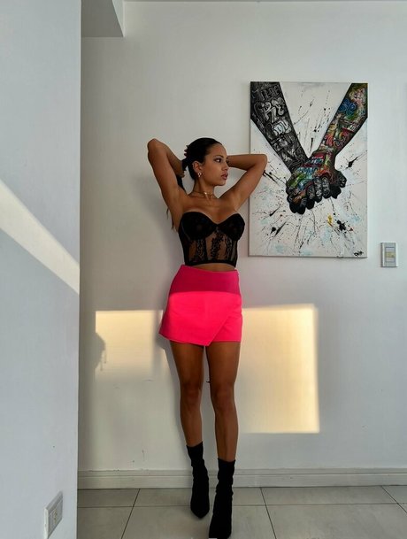 Fit que en naked actress pics