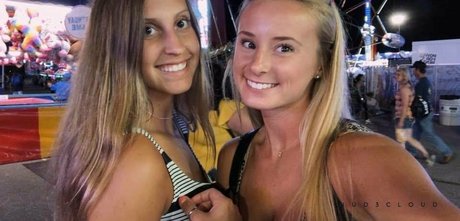 Jenna Hayworth nice actress picture