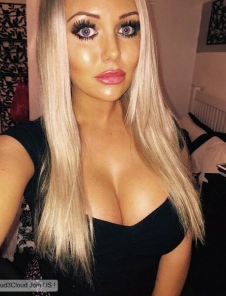 Colleen McAuslin model porn image