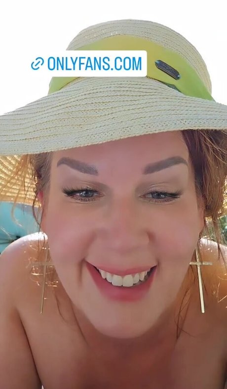 Ursula TV high quality pornstar photos