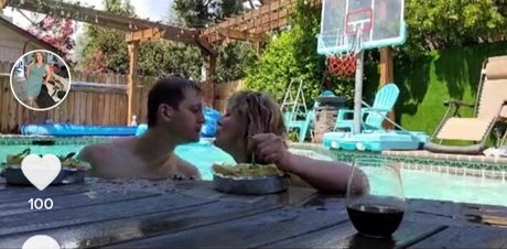 Ursula TV xxx actress galleries